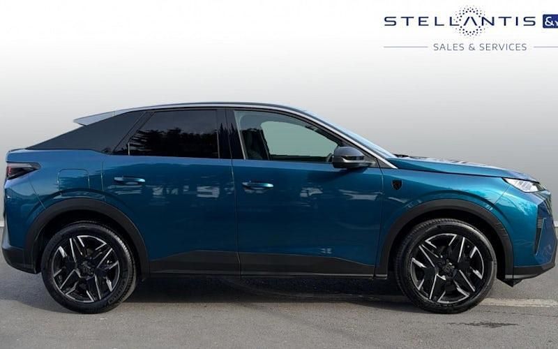Second-hand Peugeot 3008 GTi 136 CP (100 kW) 2025 Albastru SUV