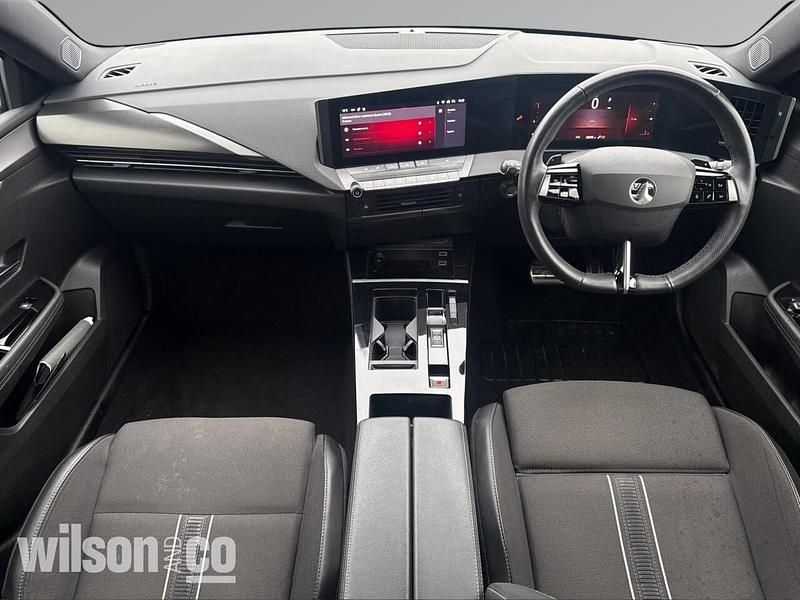 Used Vauxhall Astra S 130 HP (95 kW) 2023 Black Hatchback