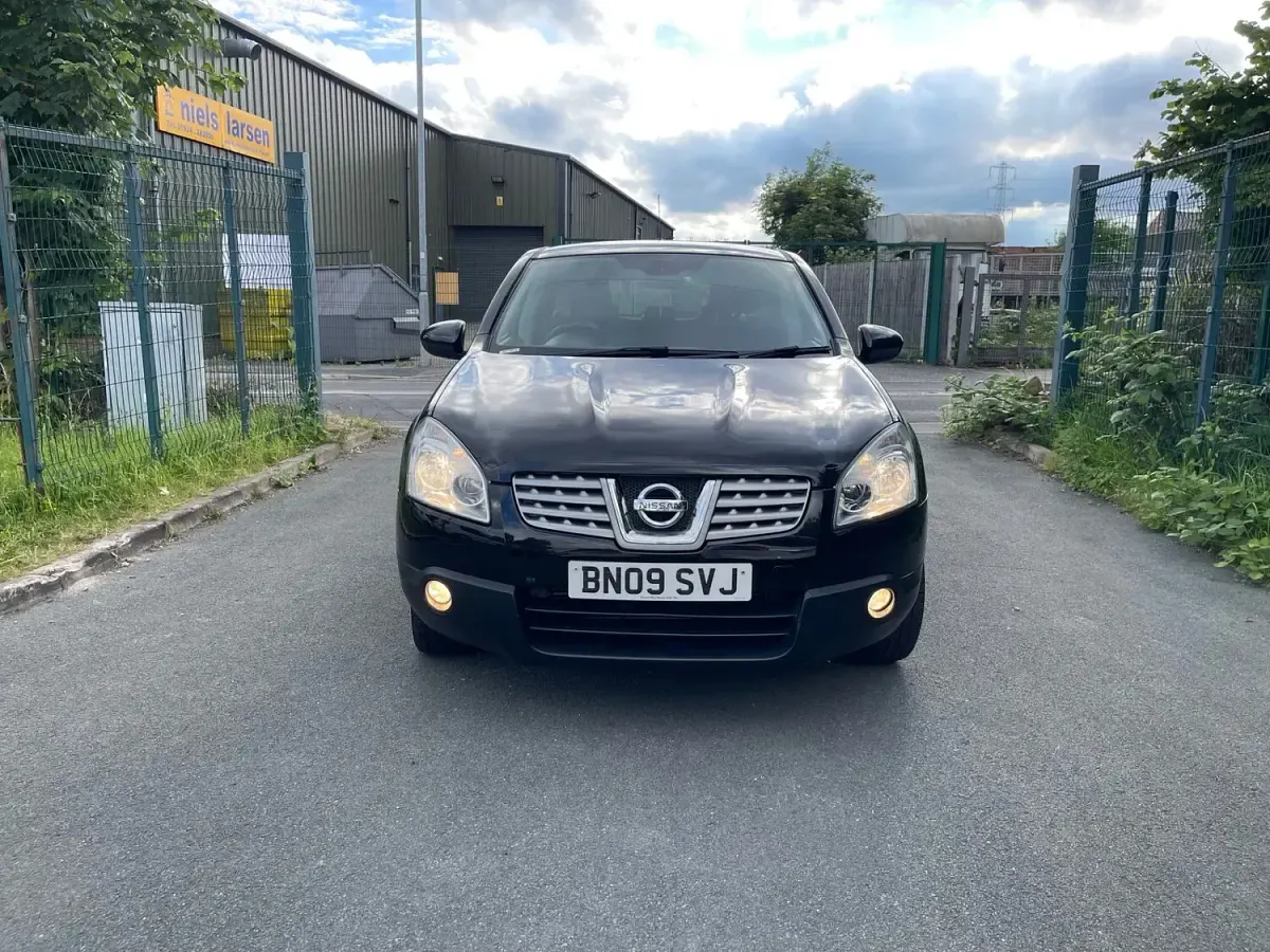 Used Nissan Qashqai Acenta 150 HP (110 kW) 2009 Black SUV