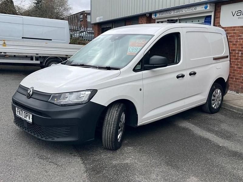 Used VW Caddy S 102 HP (75 kW) 2022 White MPV