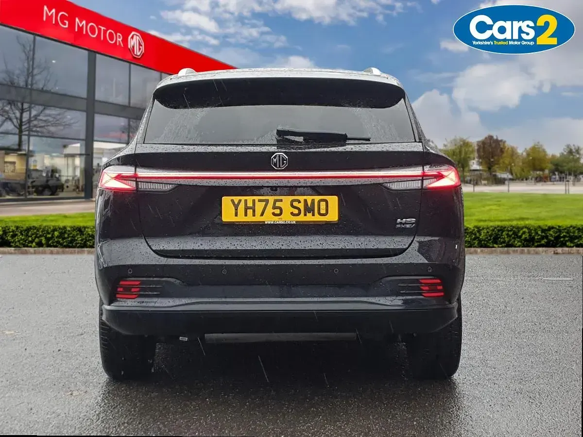 Used MG HS Trophy 299 HP (219 kW) 2025 Black SUV