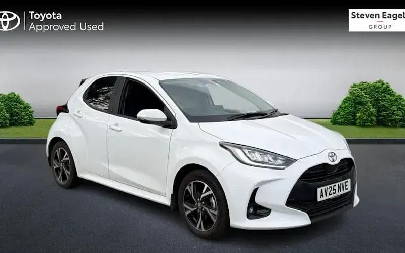 Used Toyota Yaris Design 116 HP (85 kW) 2025 Hatchback