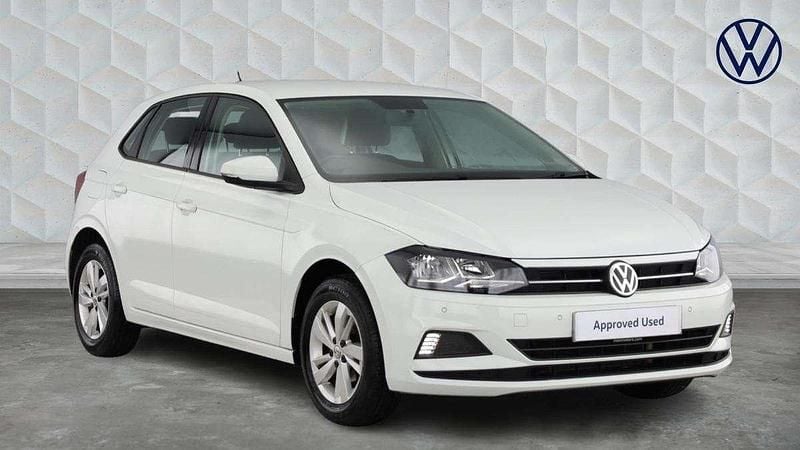 White Used 2019 VW Polo SE Hatchback | £12,520 (Fair price) - Image 1/4