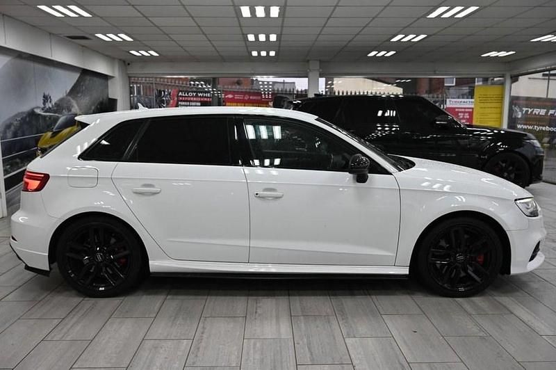 Used Audi S3 Sportback Business 310 HP (228 kW) 2017 White Hatchback