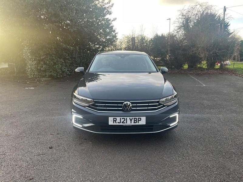 Used VW Passat GTE 218 HP (160 kW) 2021 Grey Sedan