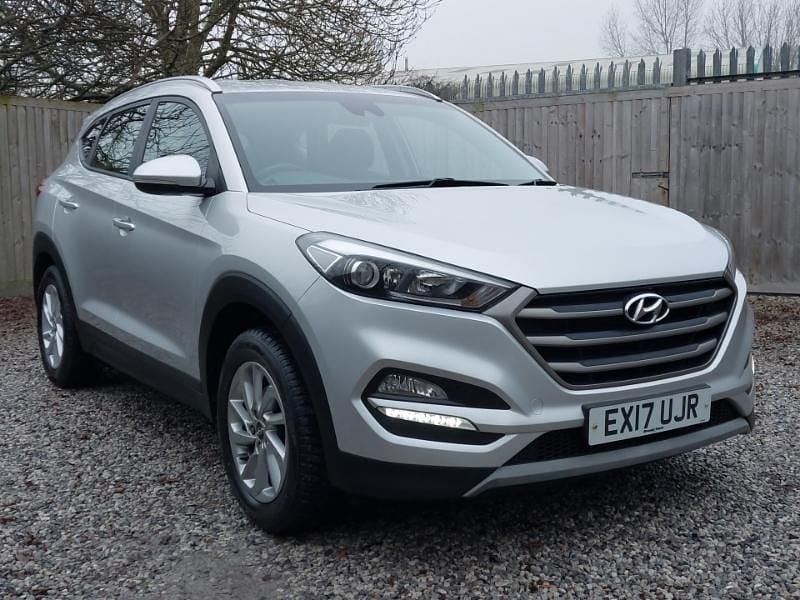 Silver Used 2017 Hyundai Tucson SE SUV | £10,498 (Super price) - Image 1/4