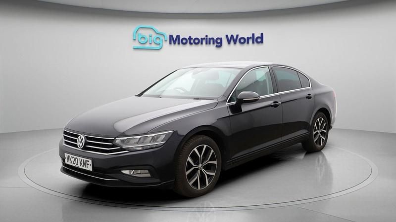 Used VW Passat SEL 150 HP (110 kW) 2020 Black Sedan