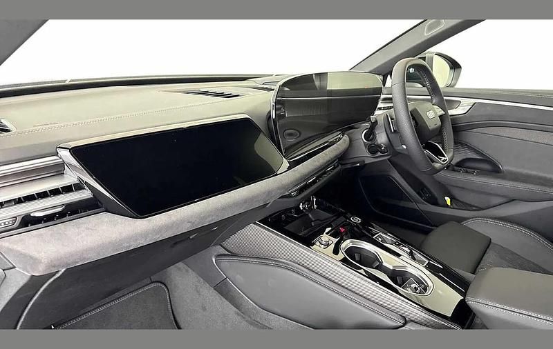 New Audi A6 S-Line 295 HP (216 kW) 2026 Black Estate