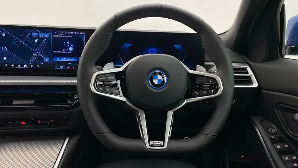 Used BMW 330e M Sport 292 HP (214 kW) 2025 Blue Sedan