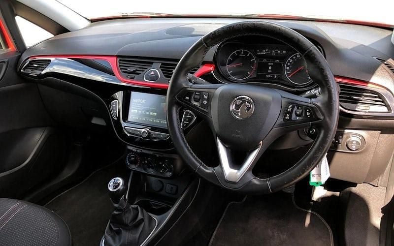 Second-hand Vauxhall Corsa 75 CP (55 kW) 2019 Roșu Hatchback