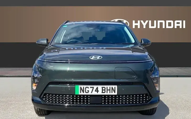 Used Hyundai Kona Advanced 114 kW (156 HP) 2025 SUV