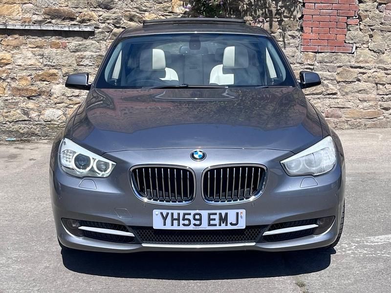 Used BMW 530 2009 Grey Hatchback