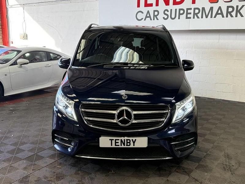 Used Mercedes V250 AMG line 190 HP (139 kW) 2018 Blue MPV