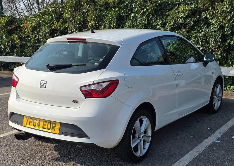 Used Seat Ibiza FR 2014 White Hatchback