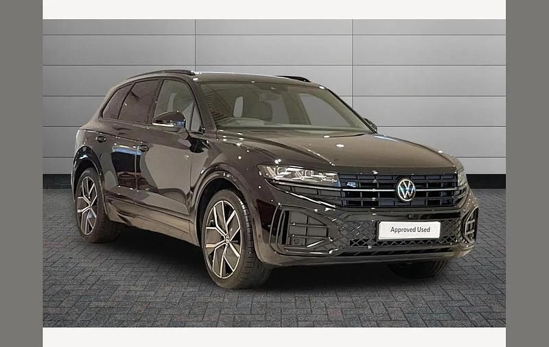 New VW Touareg Edition 281 HP (206 kW) 2026 Black SUV