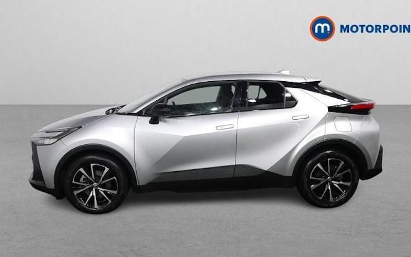 Used Toyota C-HR Design 223 HP (164 kW) 2026 SUV