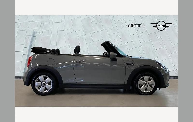 Used Mini Cooper Cabriolet Classic 136 HP (100 kW) 2022 Moonwalk grey Cabriolet