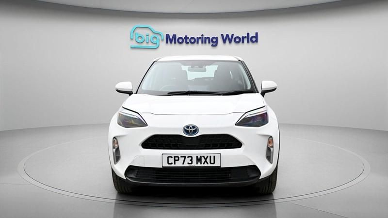 Used Toyota Yaris Cross 2024 White SUV