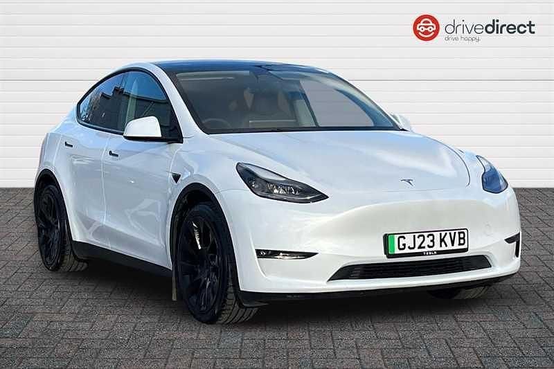White Used 2023 Tesla Model Y Long Range AWD SUV | £25,500 (Fair price) - Image 1/4