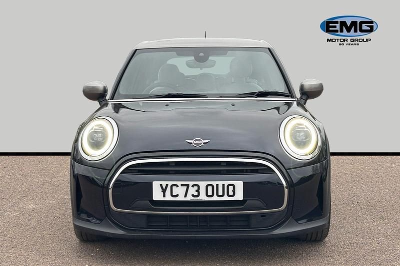Usado Mini Cooper Exclusive 136 HP (100 kW) 2023 Azul Citadino