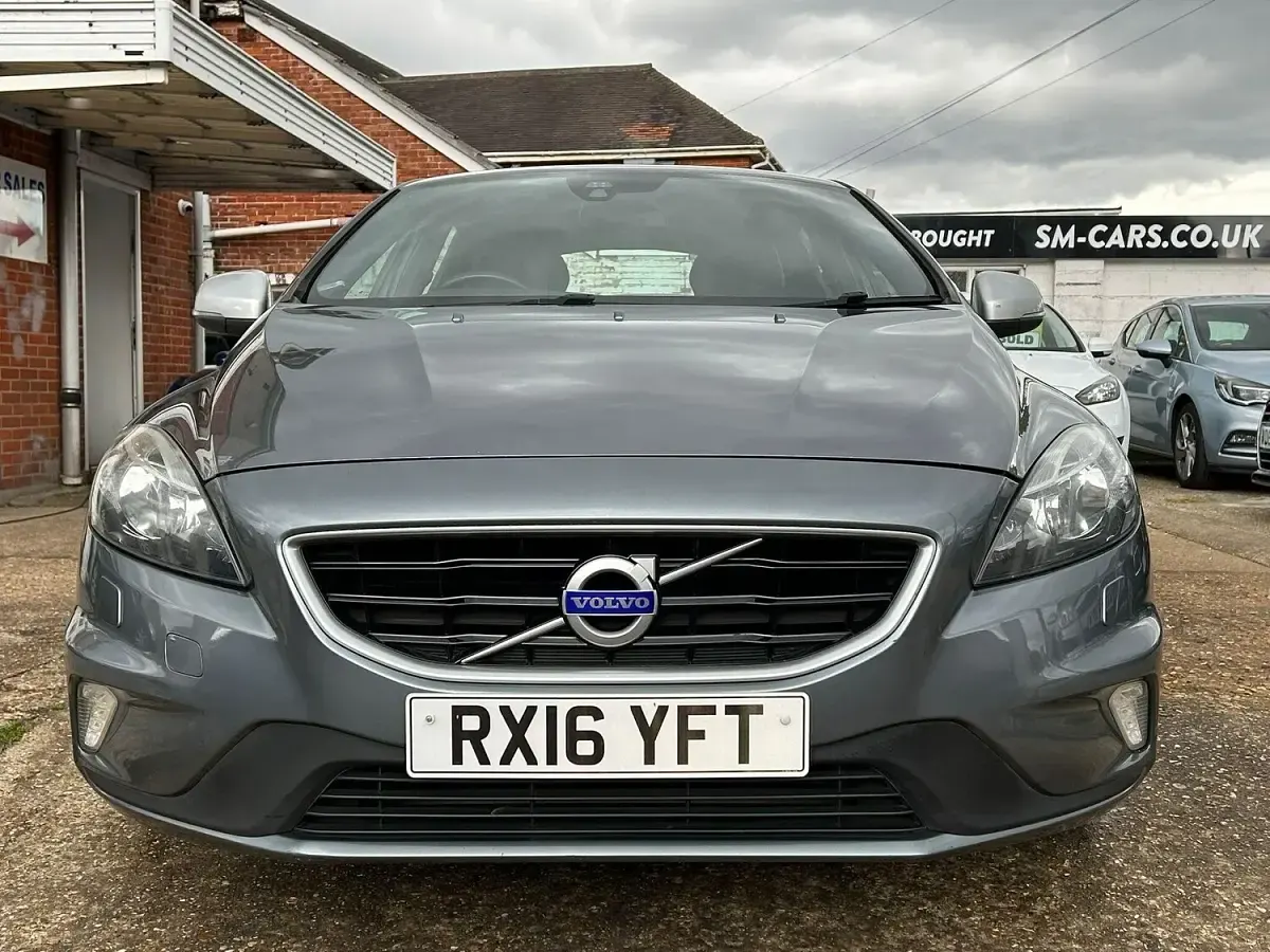 Used Volvo V40 R-Design 2016 Grey Hatchback
