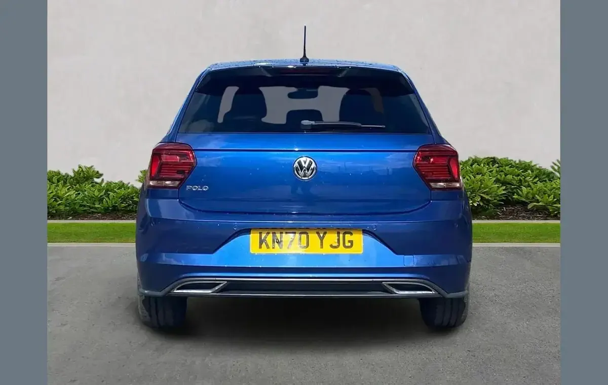 Begagnad VW Polo R-line 115 HK (84 kW) 2020 Blå Halvkombi