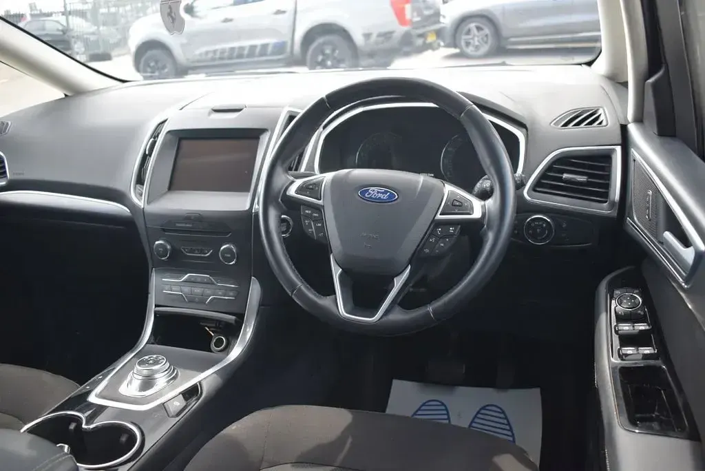 Used Ford Galaxy Titanium 150 HP (110 kW) 2020 Silver MPV