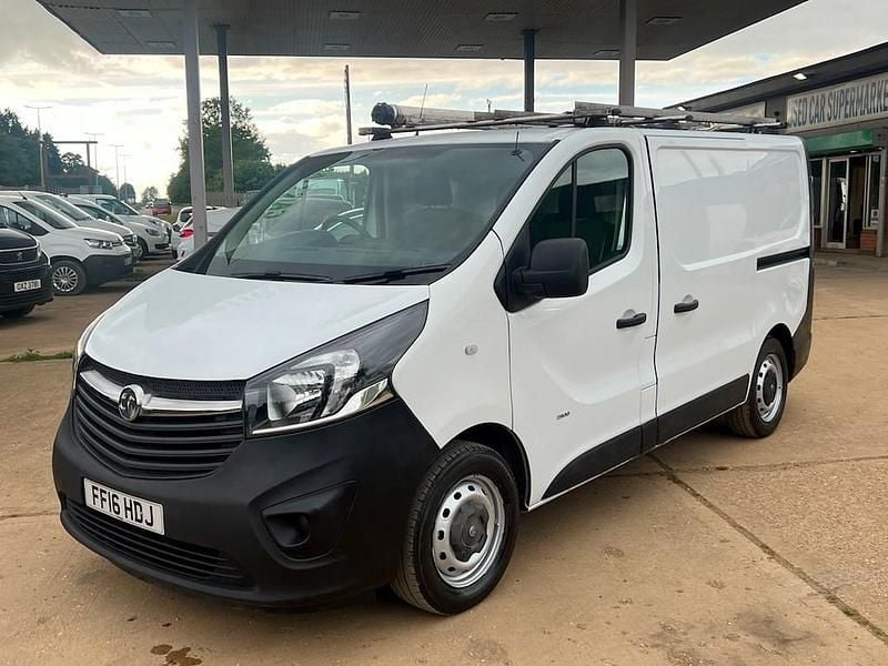 White Used 2016 Vauxhall Vivaro S Van | £6,950 (Super price) - Image 1/4