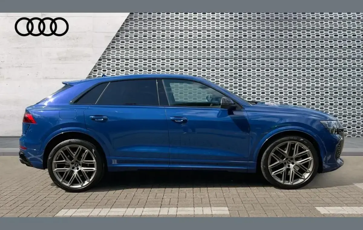 Used Audi RS Q8 Comfort 600 HP (441 kW) 2024 Blue SUV
