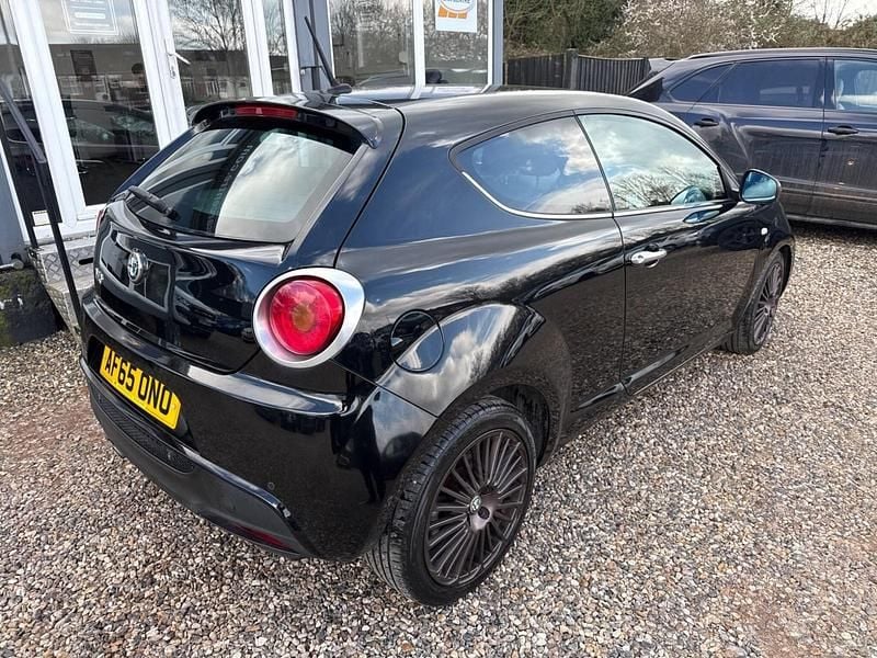 Used Alfa Romeo MiTo 140 HP (102 kW) 2015 Black Hatchback