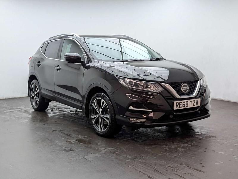 Used Nissan Qashqai N-Connecta 160 HP (117 kW) 2018 Black SUV