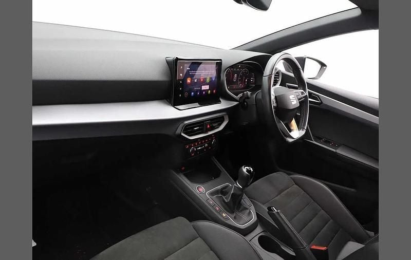 Used Seat Ibiza XCELLENCE Lux 94 HP (69 kW) 2022 Blue Hatchback