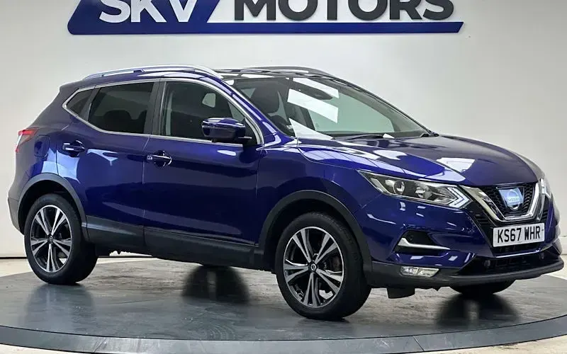 Used Nissan Qashqai N-Connecta 116 HP (85 kW) 2017 Blue SUV