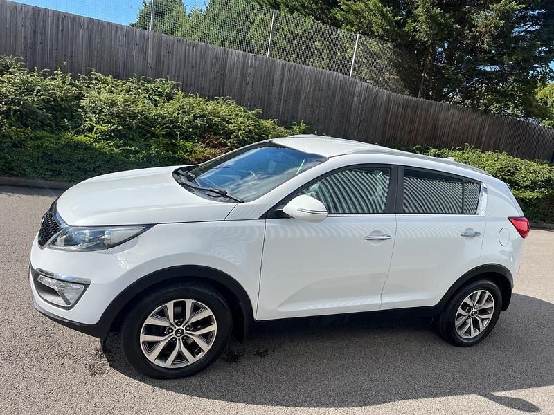 Used Kia Sportage 114 HP (83 kW) 2016 White SUV