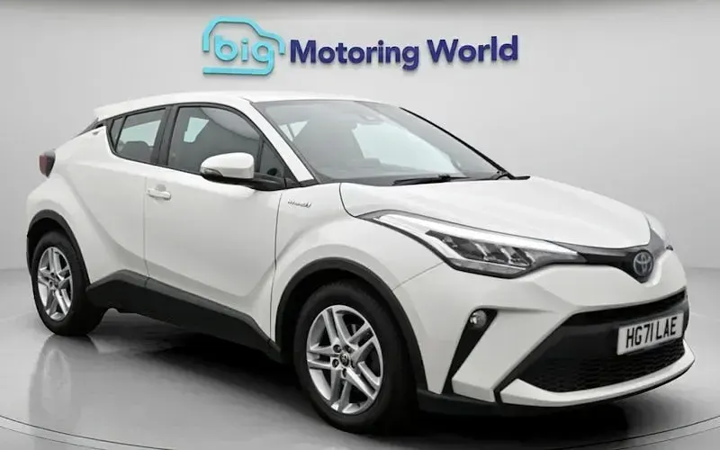 Used Toyota C-HR 122 HP (89 kW) 2022 SUV