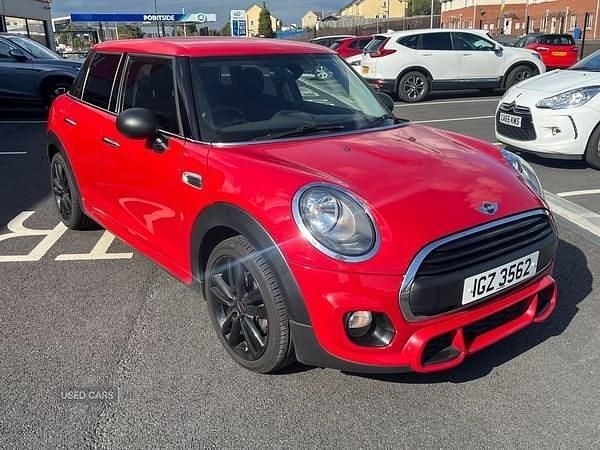 Red Used 2017 Mini One D Hatch Hatchback | £8,995 (A bit pricey) - Image 1/3