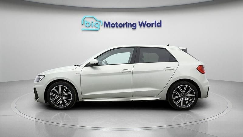 Used Audi A1 Sportback S-Line 114 HP (83 kW) 2024 Silver Hatchback