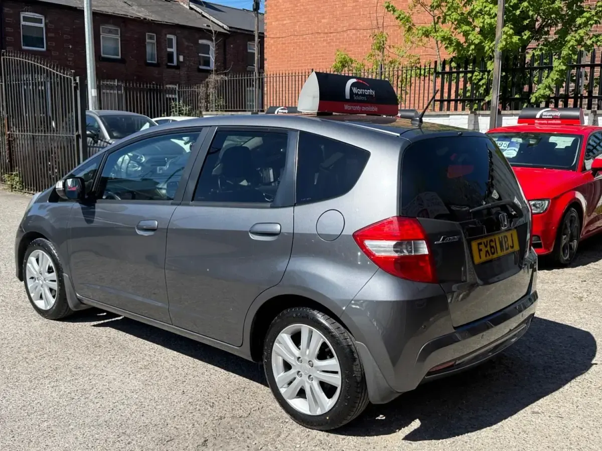 Second-hand Honda Jazz EX 2011 Gri Hatchback
