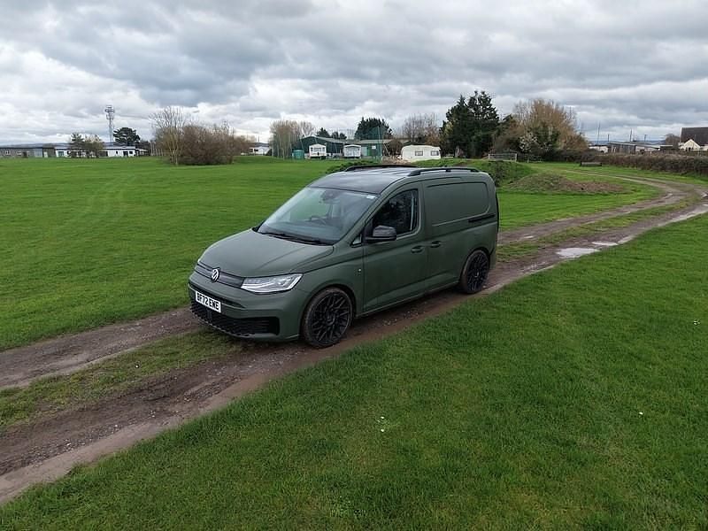 Used VW Caddy Pro 122 HP (89 kW) 2022 Green MPV