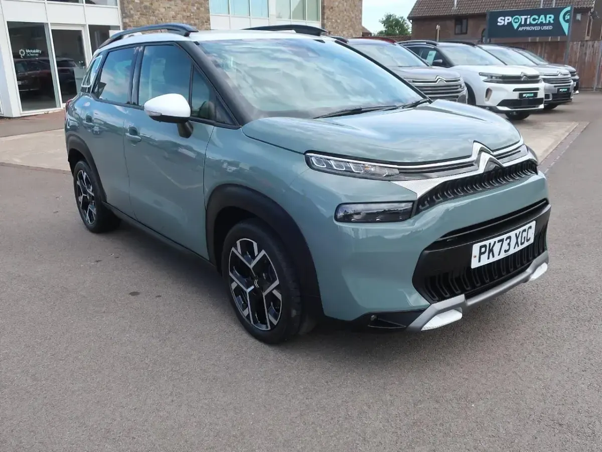 Used Citroën C3 Aircross PureTech 128 HP (94 kW) 2023 Grey SUV