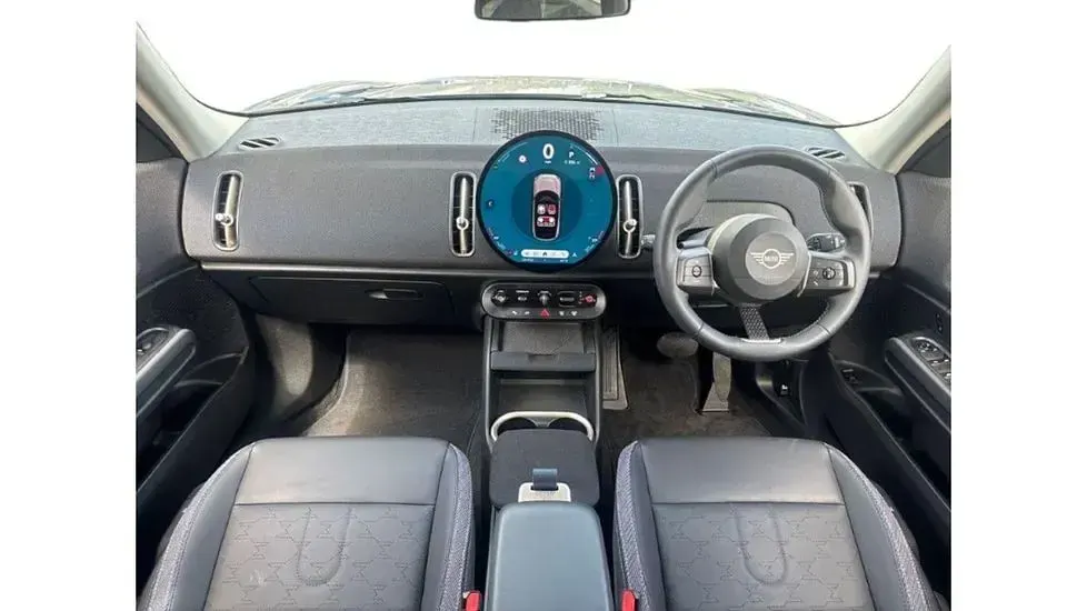Used Mini Countryman Classic 168 HP (123 kW) 2024 Silver SUV