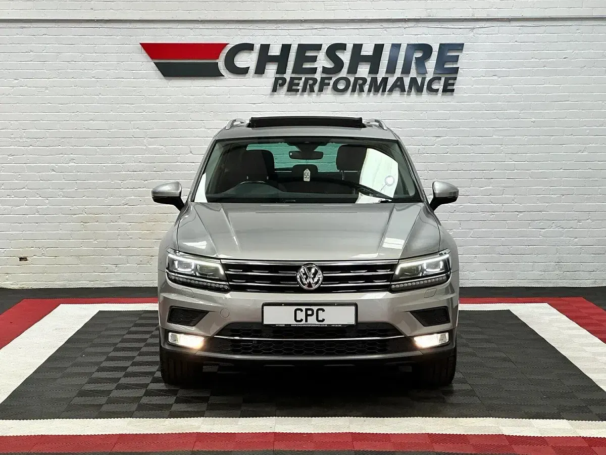 Used VW Tiguan SEL 187 HP (137 kW) 2016 Silver SUV