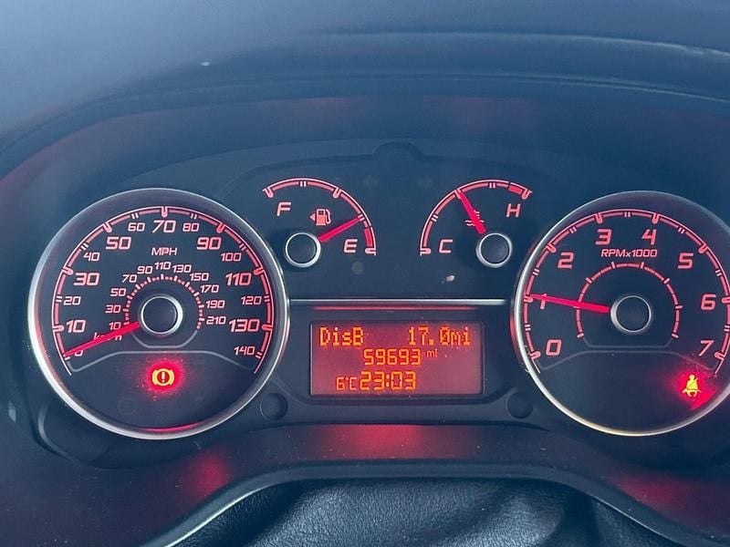 Used Fiat Doblò 95 HP (69 kW) 2018 White MPV