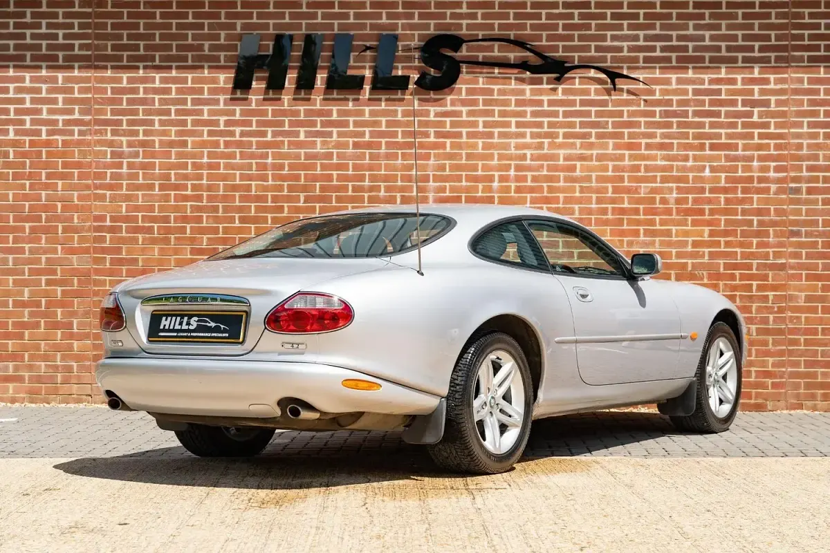 Used Jaguar XK8 2003 Silver Coupe
