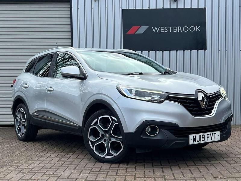 Silver Used 2019 Renault Kadjar Dynamique SUV | £5,500 (Fair price) - Image 1/4