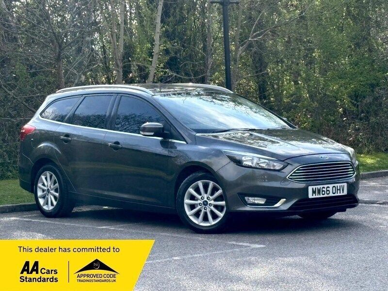 Grey Used 2016 Ford Focus Titanium Estate | £9,999 (Fair price) - Image 1/4