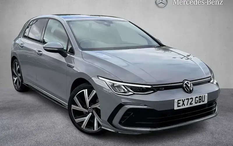 Used VW Golf VIII R-line 150 HP (110 kW) 2022 Hatchback
