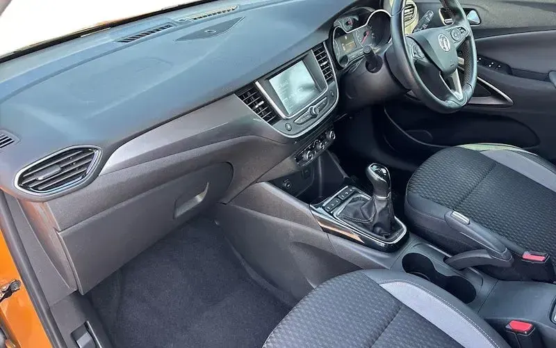 Used Vauxhall Crossland X Elite 110 HP (80 kW) 2018 Orange SUV
