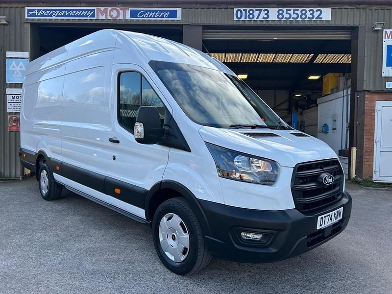 Used Ford Transit Trend 165 HP (121 kW) 2025 White Van