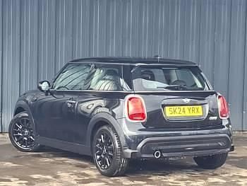 Used Mini Cooper Classic 136 HP (100 kW) 2024 Black Hatchback